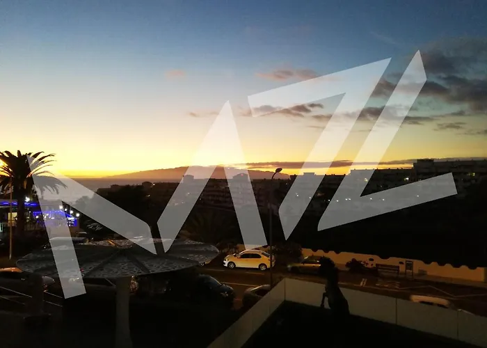 Paradise Ocean 公寓